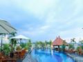 Grand Arkenso Parkview Hotel Semarang ホテル詳細