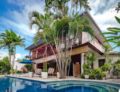 Huge villa4BR,5beds,center Seminyak 900m to beach ホテル詳細