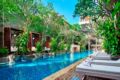 Jambuluwuk Oceano Seminyak Hotel ホテル詳細