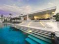 Luxury Villa Surrounded by Rice field in Ubud ホテル詳細