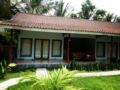 Mengalung home stay ホテル詳細