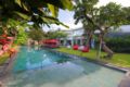 Modern Private Villa, 5 BR, Canggu w/ staff ホテル詳細