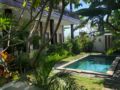 New private pool villa in Berawa ホテル詳細