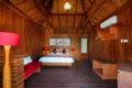 Romantic Beach-Front Bungalow at Lembongan ホテル詳細