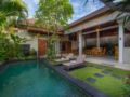 Sandi Agung Villa ホテル詳細