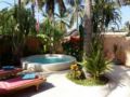 Santan Gili Cottages ホテル詳細