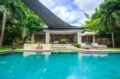 Superb Family Villa between Canggu and Seminyak ホテル詳細