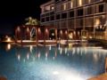 The Luxton Cirebon Hotel and Convention ホテル詳細