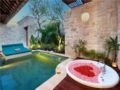 Top 1# Romantic Villas In Seminyak | Private Pool ホテル詳細