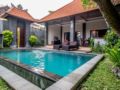 Transera Kirana Villa Seminyak ホテル詳細