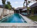 Villa Dewata Seminyak ホテル詳細