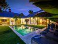 Villa Gendut, Luxury 3BR villa with private pool ホテル詳細