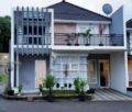 Villa Kayu Kelapa Batu ホテル詳細