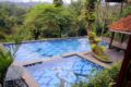 VILLA ROSOMULYO DI SENTUL BOGOR ホテル詳細