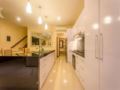 Villa Tepi Sungai ホテル詳細