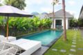 Villa With 3BR&Pool at Legian || New Property ホテル詳細