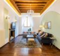 NEW - A Florence Palace - 4 bedroom apartment, AC ホテル詳細