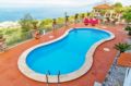 Villa Sara - private swimming pool & sea view ホテル詳細