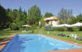 Apartment Gambassi Terme 94 with Outdoor Swimmingpool ホテル詳細