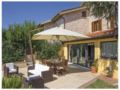 Holiday Home Colle Val d' Elsa SI 04 ホテル詳細