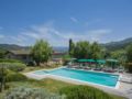 Locazione turistica Schignano ホテル詳細