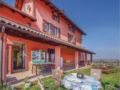 Seven-Bedroom Holiday Home in Castelnuovo Calcea ホテル詳細