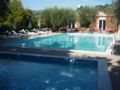 Villaggio RTA Borgoverde ホテル詳細