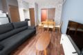 ☼ Modern Ground Floor Condo in Namba Area for 12 ☼ ホテル詳細