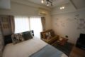 Apartment Serenite Namba West 804 ホテル詳細