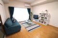 Osaka Namba 4 bed rooms/10 people OK Chateau 801 ホテル詳細