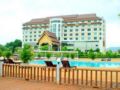 Arawan Riverside Hotel ホテル詳細