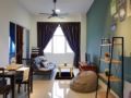 1-5 pax 5mins IOI Mall LRT Cozy Apartment Puchong ホテル詳細