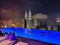 166 Platinum Suites KLCC 51F Infinity Pool SKYBAY ホテル詳細