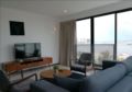 2BR Seaview Suite Gurney Drive ホテル詳細