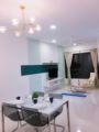 3 Beds Designer Suites Sg Buloh l MRT Link ホテル詳細