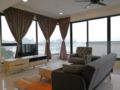 3BR Seafront Suite Sunrise Gurney ホテル詳細