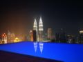 #421 Best Pool With KLCC View at Platinum Suites ホテル詳細