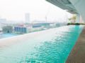 5-Star AptInfinity Pool, 4 pax, 1 min to Jaya One ホテル詳細