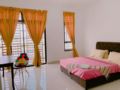 Amber Desaru Homestay(A1)-WaterPark/Beach12pax ホテル詳細