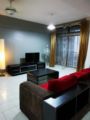 Cozy & Spacious Home Fahrenheit/Pavilion -AJhome 1 ホテル詳細