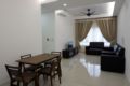 FL Suite at Southville City with Pool View & WiFi ホテル詳細