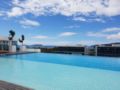 Infinity Pool Stylish Suite Summer Home ホテル詳細