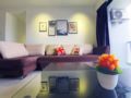 KL Homestay | 8 Pax | KLCC View | Swimming Pool ホテル詳細