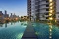 KLCC View, 2bedroom Apartment, Chymes Gurney, LRT ホテル詳細