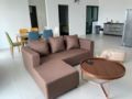 Kuching Emporium4 bedroom.2 carpark .(8pax) ホテル詳細