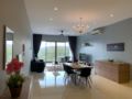 LOFT CENTRAL, Imago, Seaview, City, 3BR, 4WC, Wifi ホテル詳細