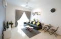 Luxury apartment at Bukit Indah 8pax 1908 ホテル詳細