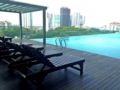 Nearby CIQ Splendid HolidayParagon Suites ホテル詳細