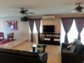 Port Dickson Holiday Home Villa ホテル詳細