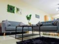 Puchong Setiawalk 8-12 pax 5min LRT Cozy Apartment ホテル詳細